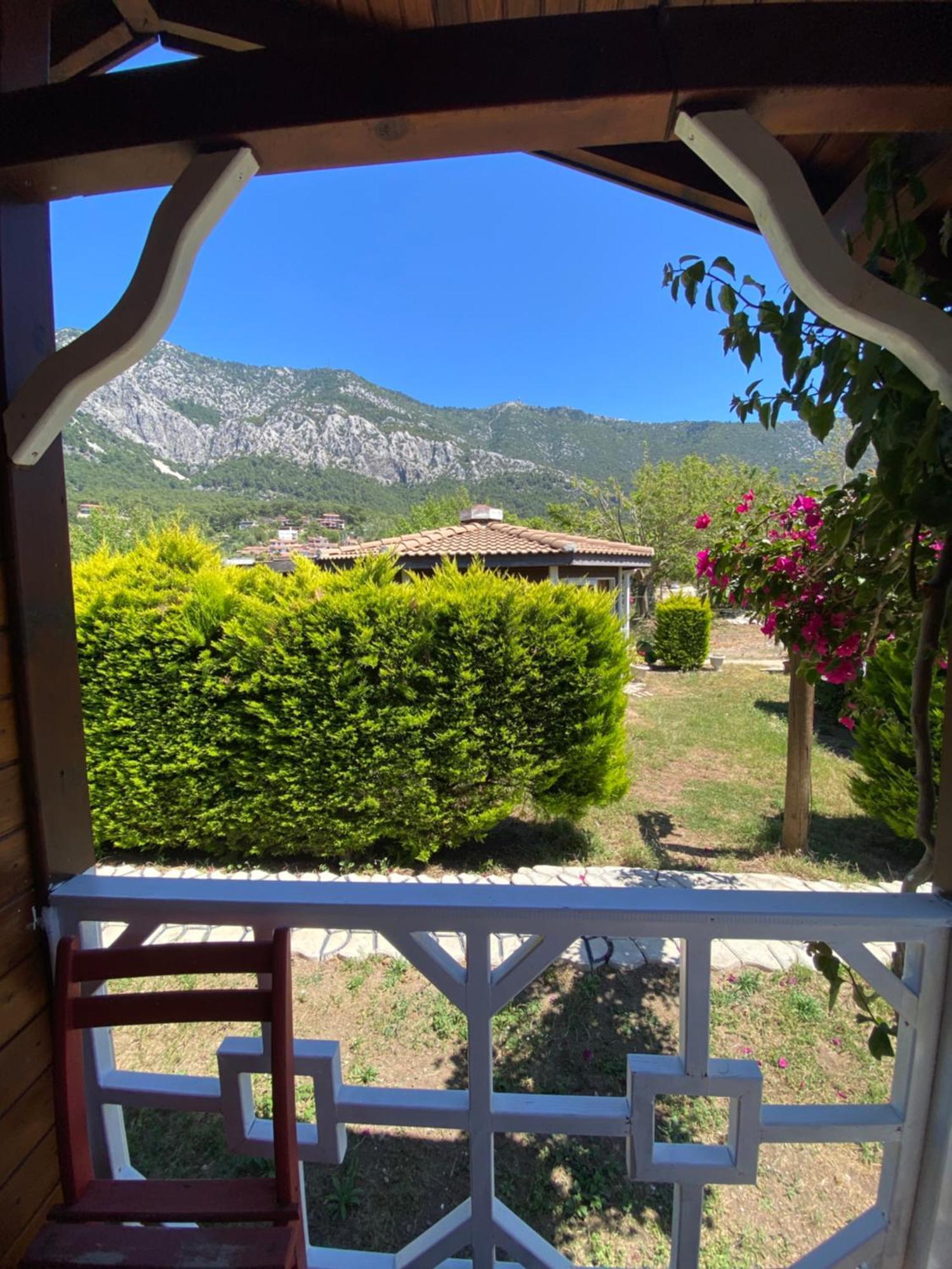 Karaoez Ada Bungalows & Villa Habitación foto
