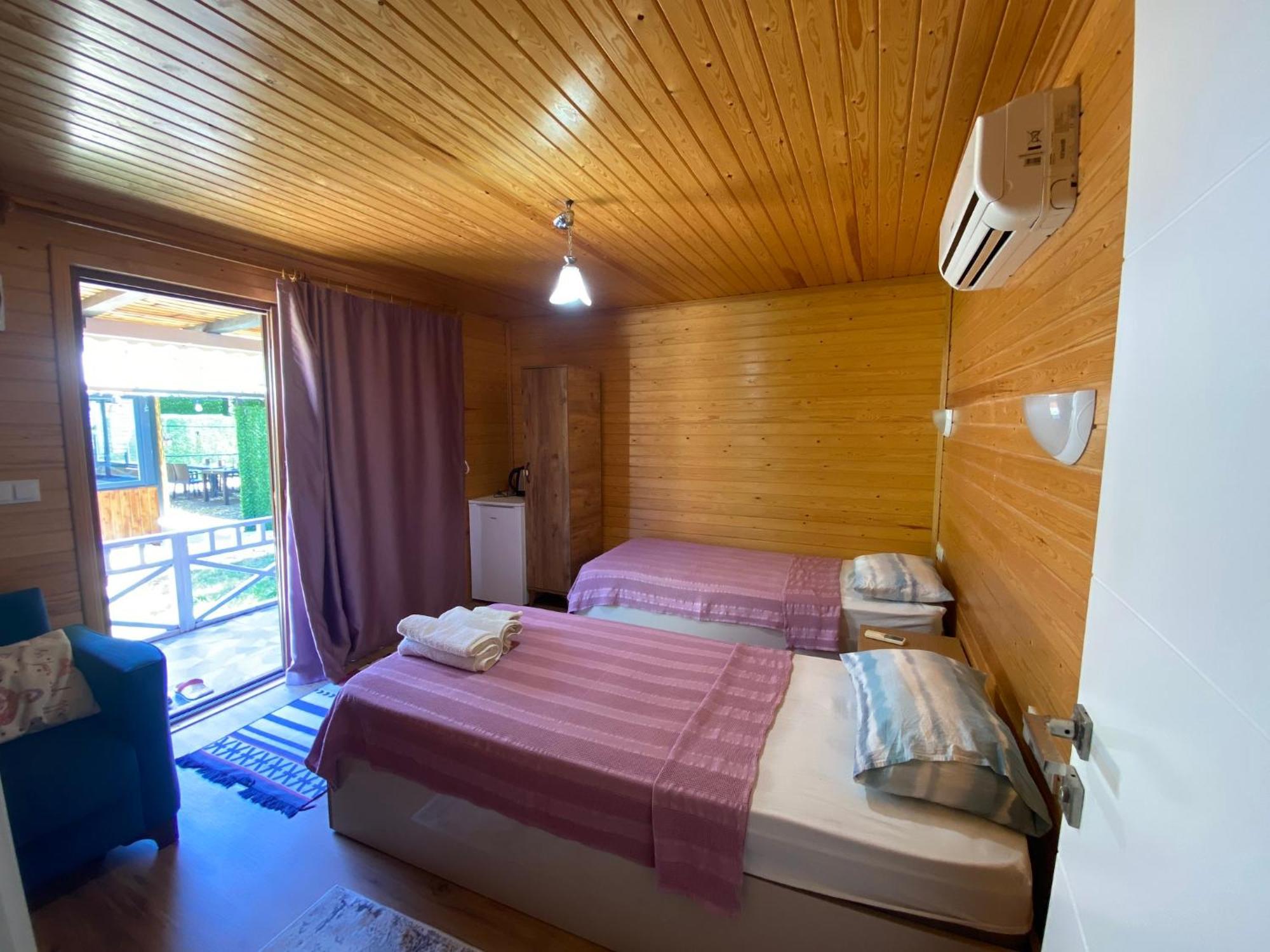 Karaoez Ada Bungalows & Villa Habitación foto